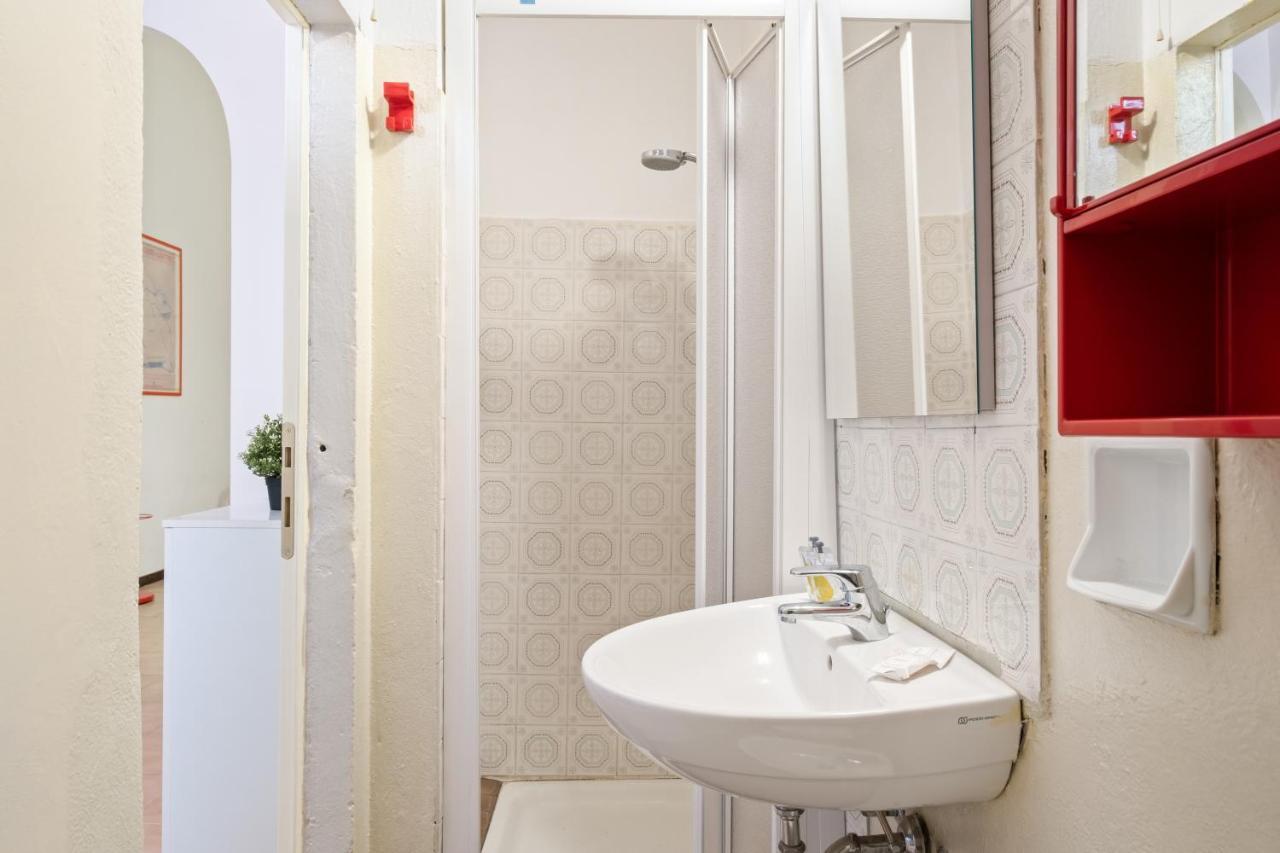 Torresotto Di Porta Govese Apartment โบโลญญา ภายนอก รูปภาพ